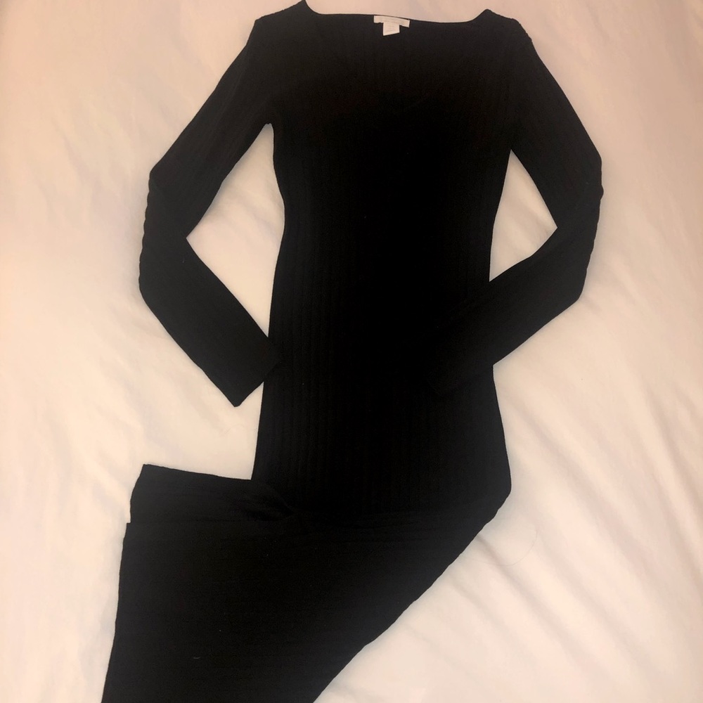 Black ribbed knit midi dress